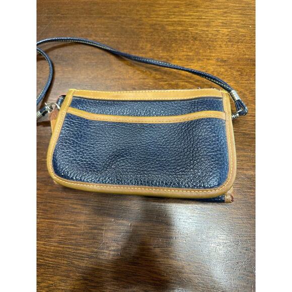 VTG Dooney & Bourke Pebble Leather Cross Body Wallet Purse Navy Trifold Flaws - Picture 3 of 10